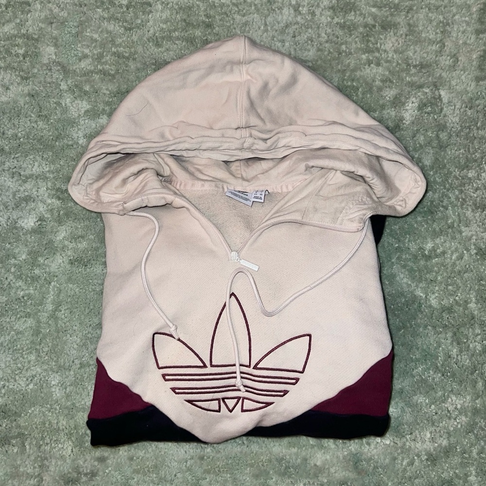 ⭐️NEW⭐️NWOT ADIDAS Original Trefoil Color-Block Hoodie